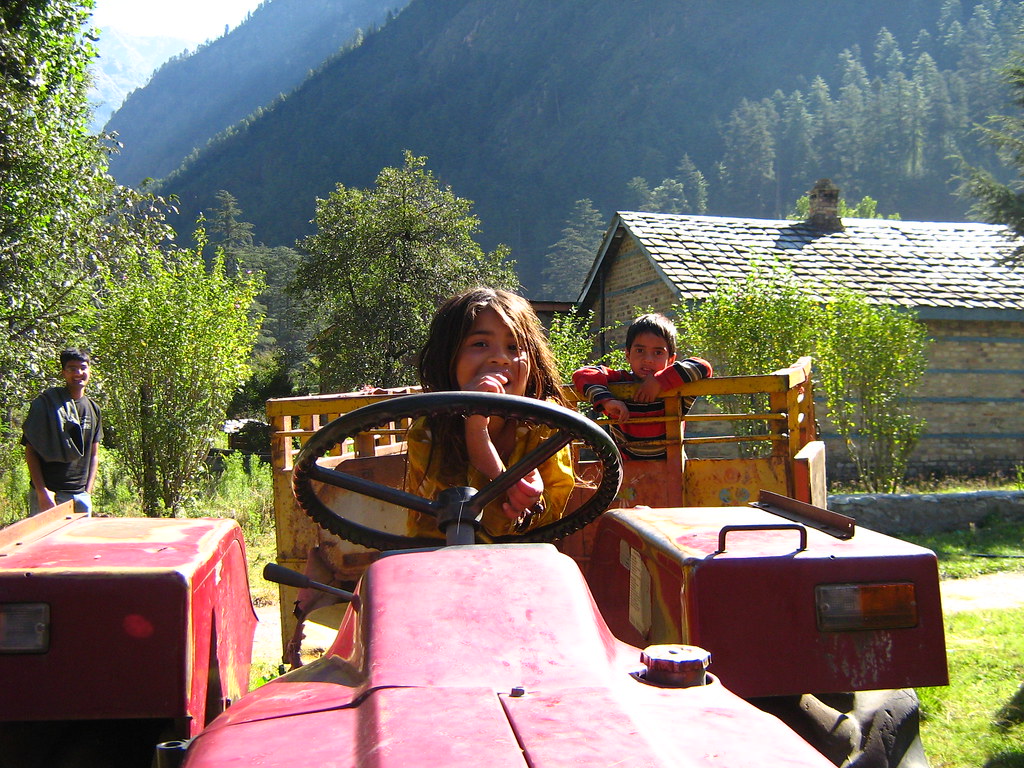 A beautiful photo of Kasol in the Parvati valley